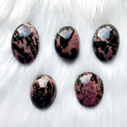 RHODONITE PALM STONE