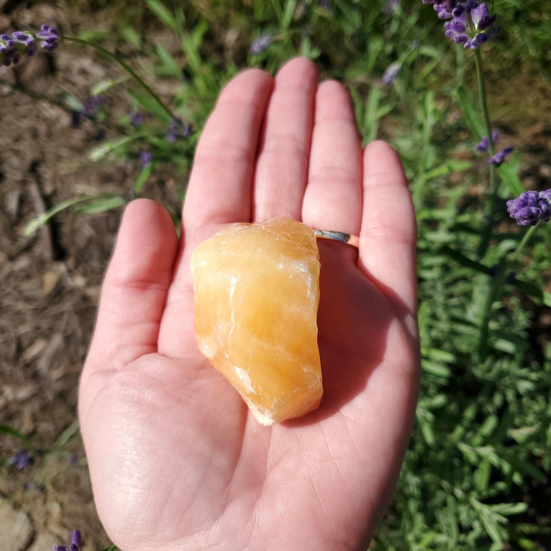 ORANGE CALCITE RAW PIECES