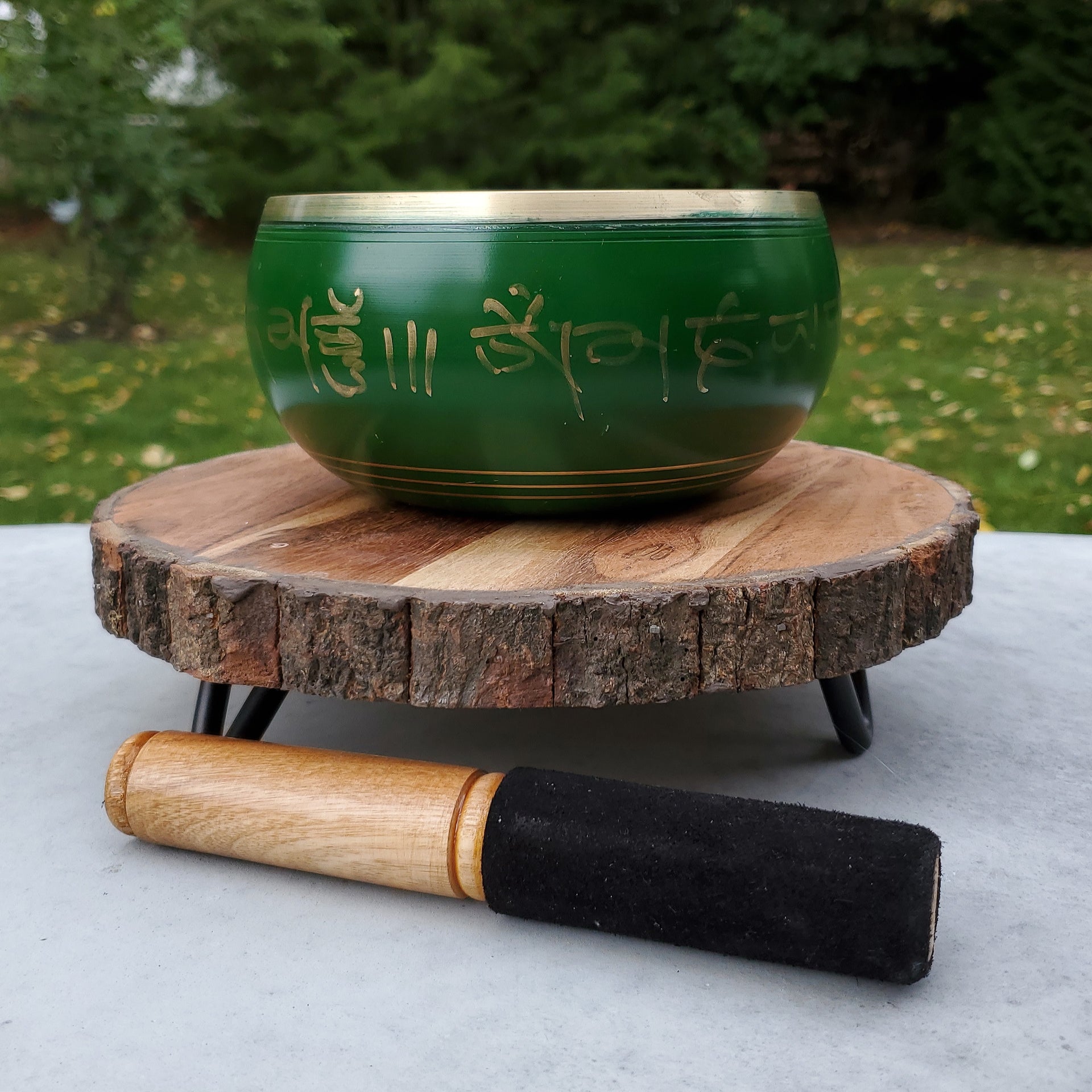 TIBETAN SINGING BOWL