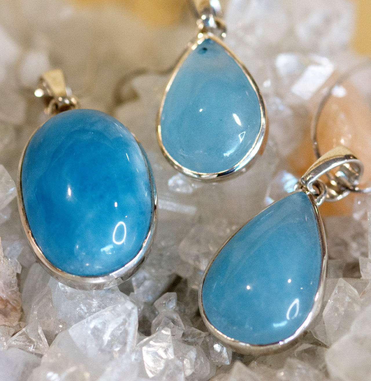 AQUAMARINE PENDANT