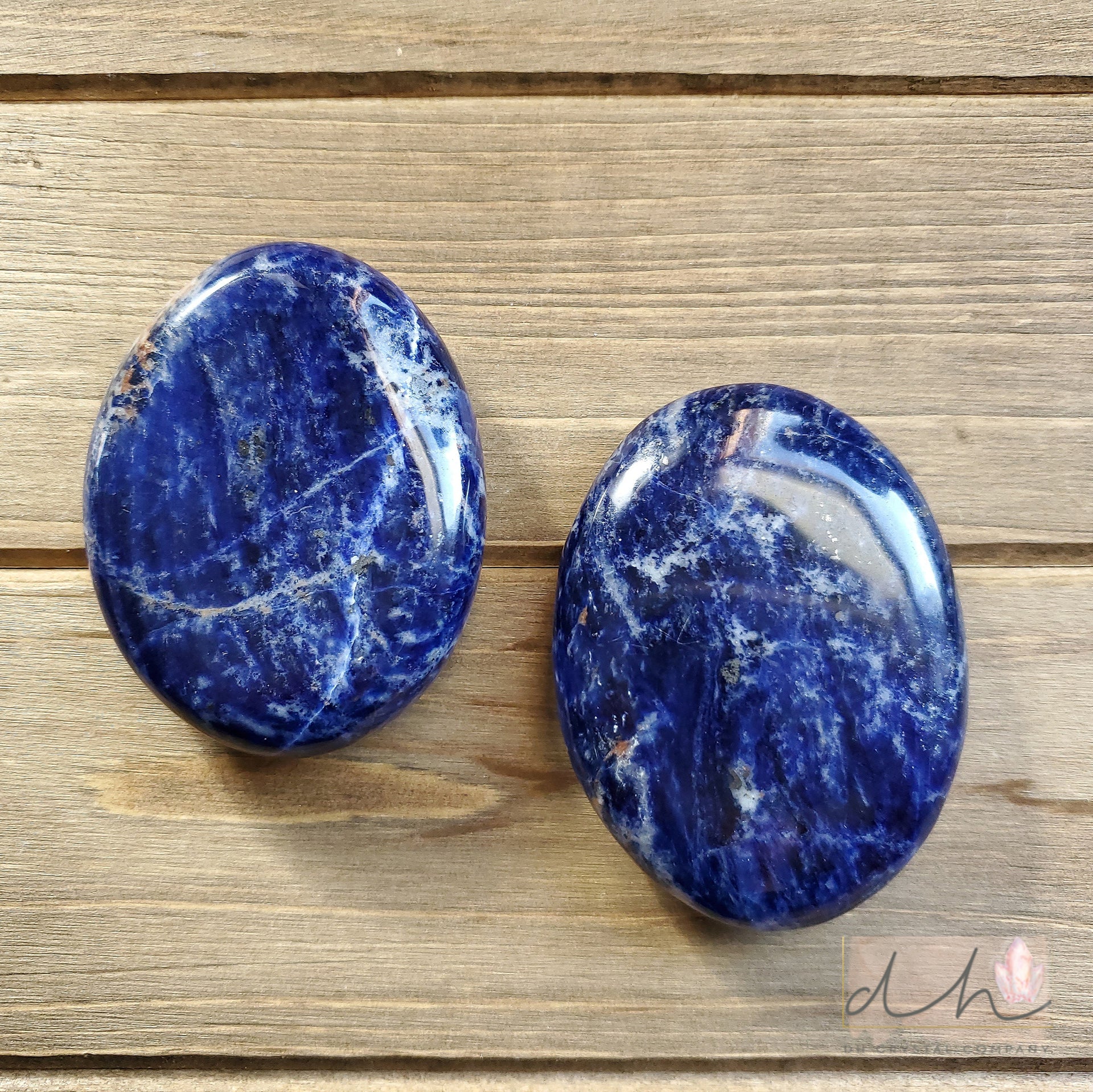 SODALITE PALM STONE