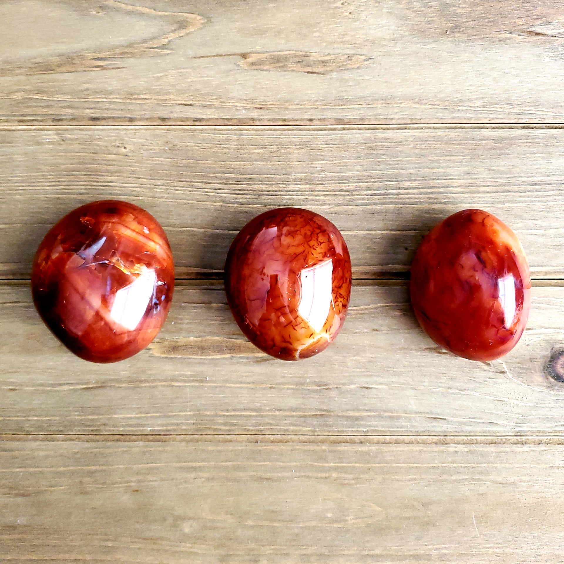 CARNELIAN PALM STONE